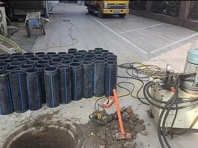 定日PE置换管厂家 DN315置换管 非开挖管短管置换